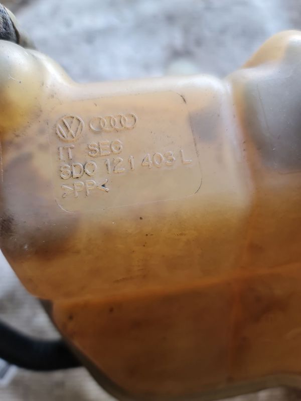 8D0121403L Volkswagen Passat 2000 Expansion Tank coolant (RADIATOR EXPANSION TANK BOTTLE ) - Thumbnail 3