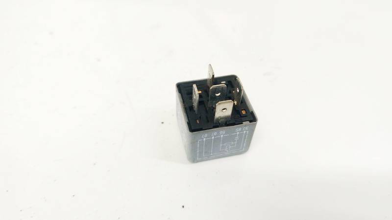 141951253B Volkswagen Sharan 2006 Relay module - Thumbnail 3
