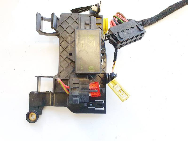 7L0959772D Volkswagen Golf 2003 Relay module - Thumbnail 2