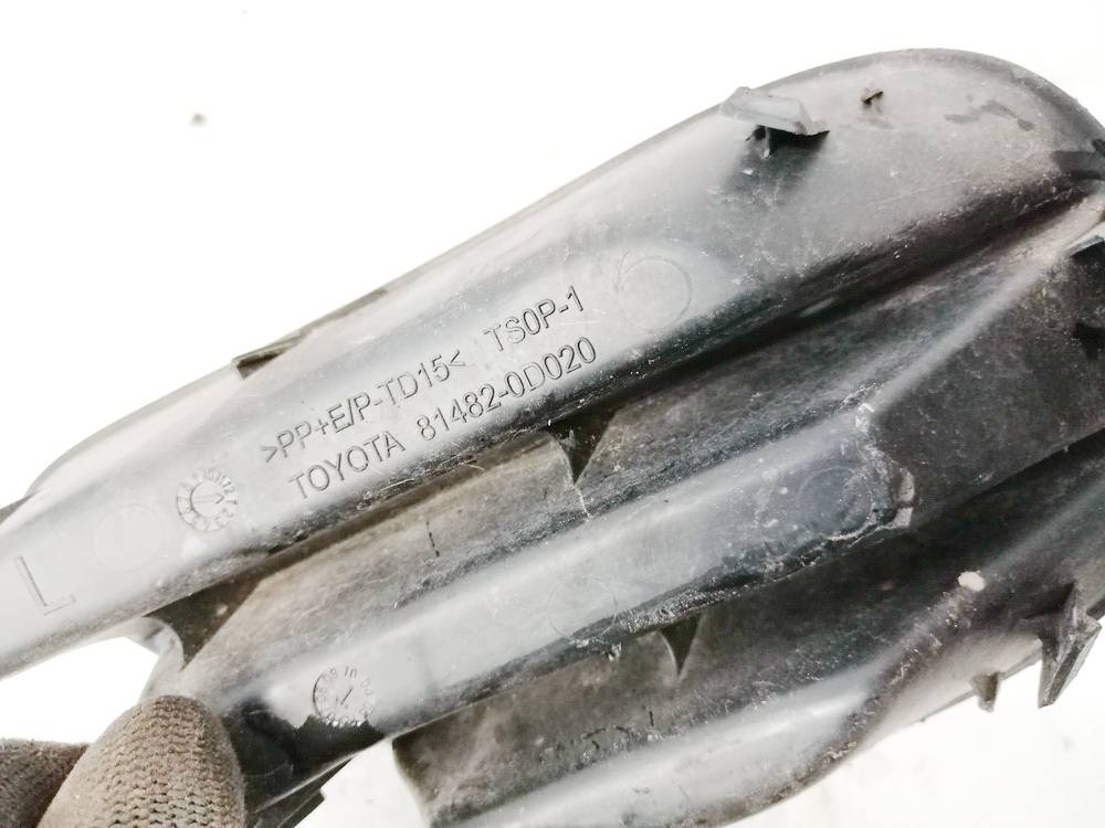 814820D020 Toyota Yaris 2006 Véritable Pare-Choc Feu Gril gauche - Thumbnail 3