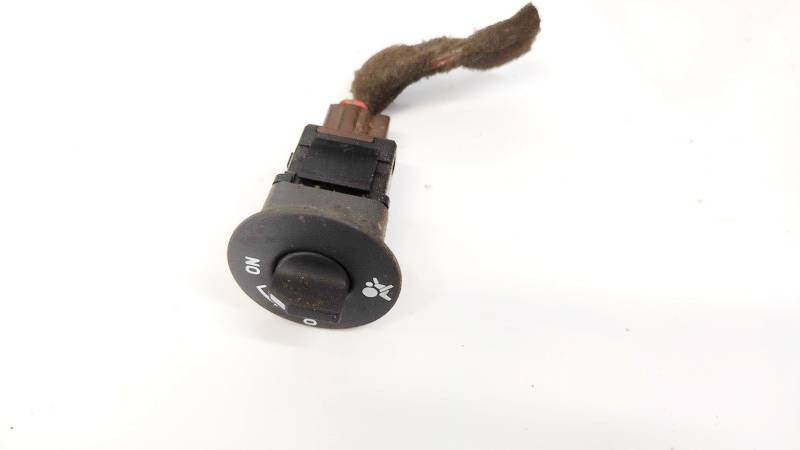 8200169589B Renault Espace 2002 AIRBAG on off Switch (SAFETY ON-OFF SWITCH)