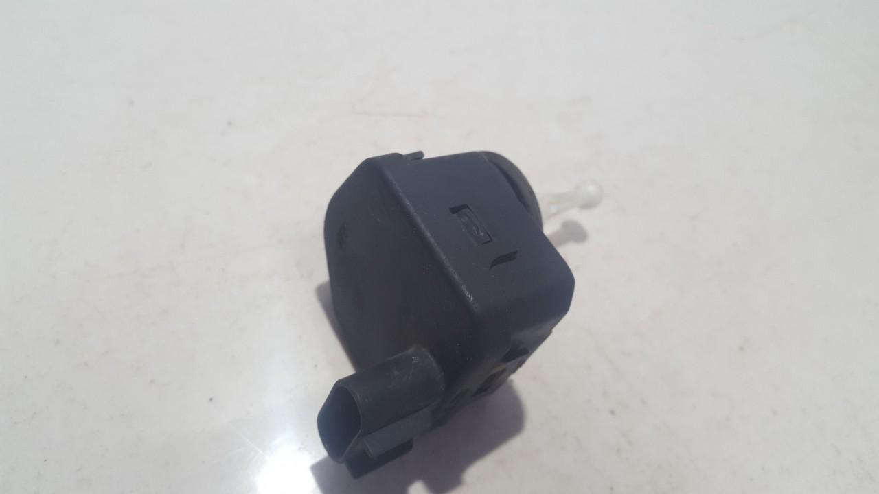 00787833 Mitsubishi Carisma 2003 Headlighth Levell Range Adjustment Motor