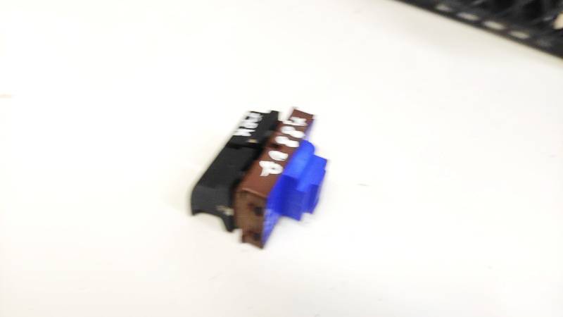 3C0959903B Volkswagen Passat 2007 Bouton trappe à essence Carburant - Thumbnail 3