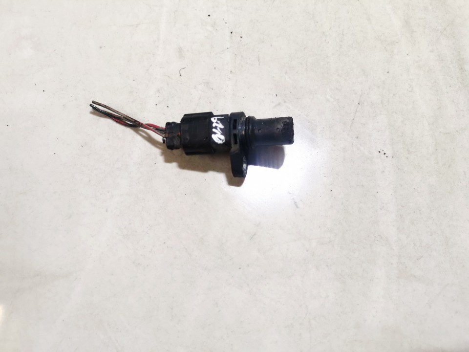 MR985041 Mitsubishi Colt 2005 Crankshaft Position Sensor - Thumbnail 2