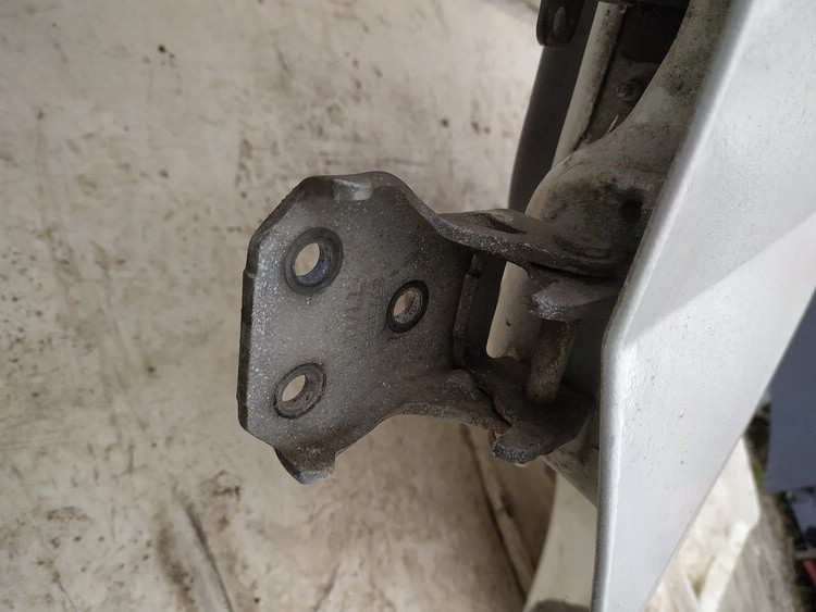 Ford Transit 2006 Door Hinge - FRONT