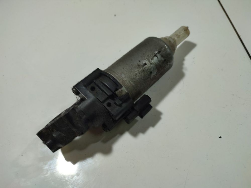 1620006861 Toyota Avensis 2005 Istuimen moottori - EDESSÄ VASEMMALLA - Thumbnail 3