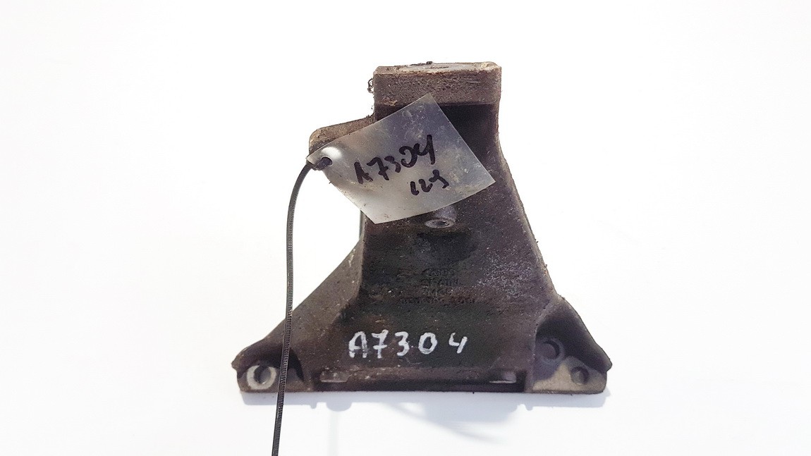 8D0199308L Audi A4 1996 Engine Mount Bracket and Gearbox Mount Bracket - Thumbnail 3