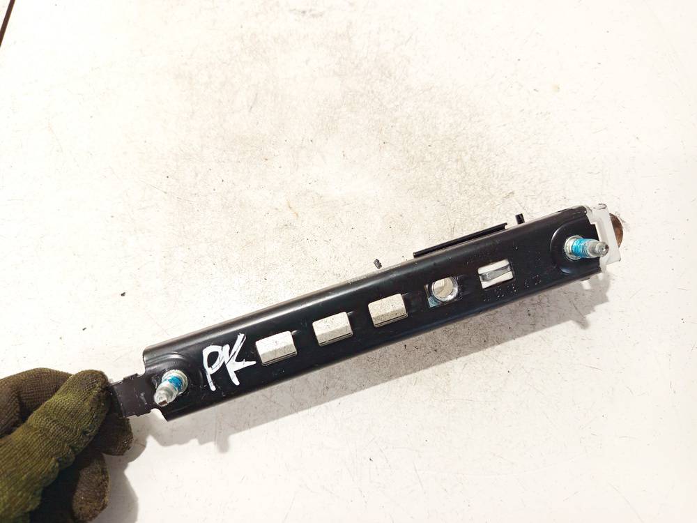 13166032 Opel Astra 2006 Seat belt adjustment rail - FRONT LEFT - Thumbnail 2