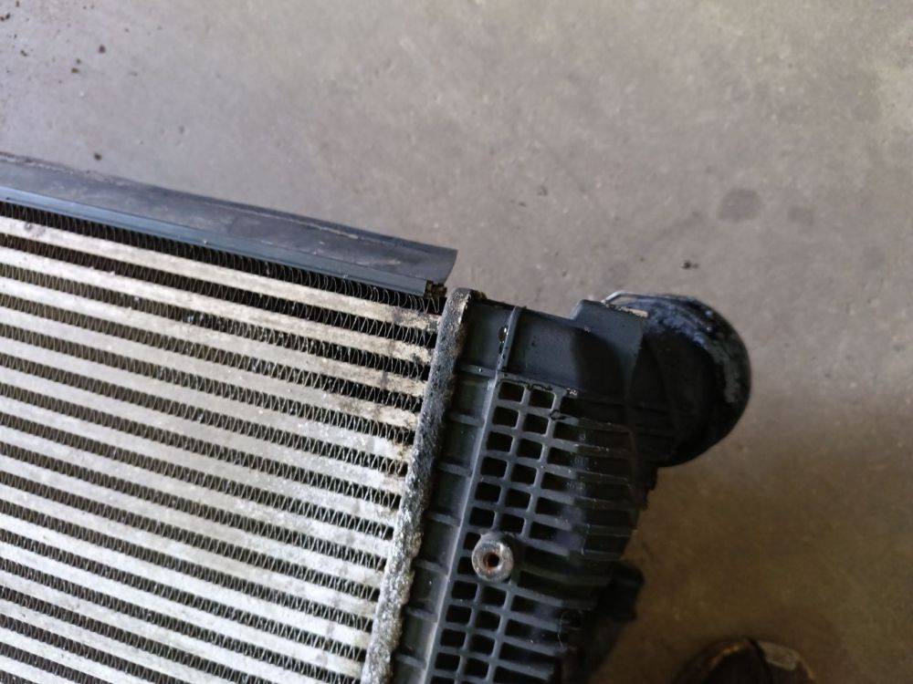Volkswagen Passat 2006 Intercooler radiator - engine cooler fits charger - Thumbnail 3