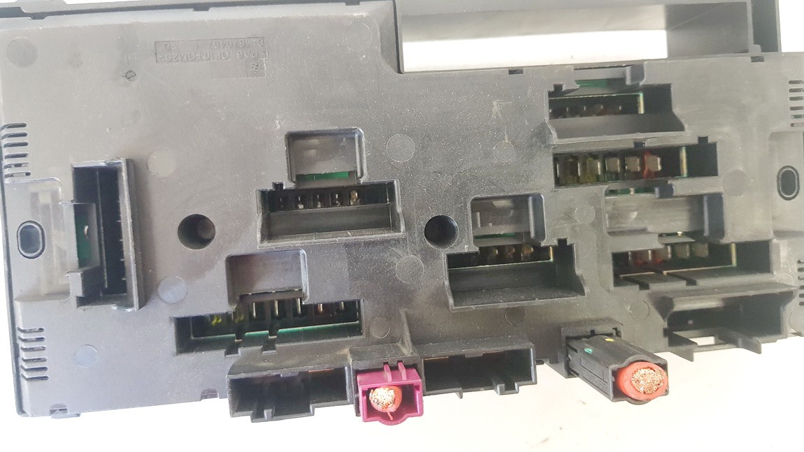 921086101 BMW 5-Series 2011 Fuse box - Thumbnail 3