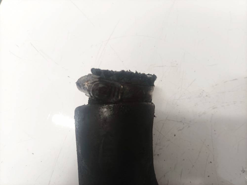 Hyundai Elantra 2001 Intake Hose (Air HOSE)(Air Pipe) - Thumbnail 3