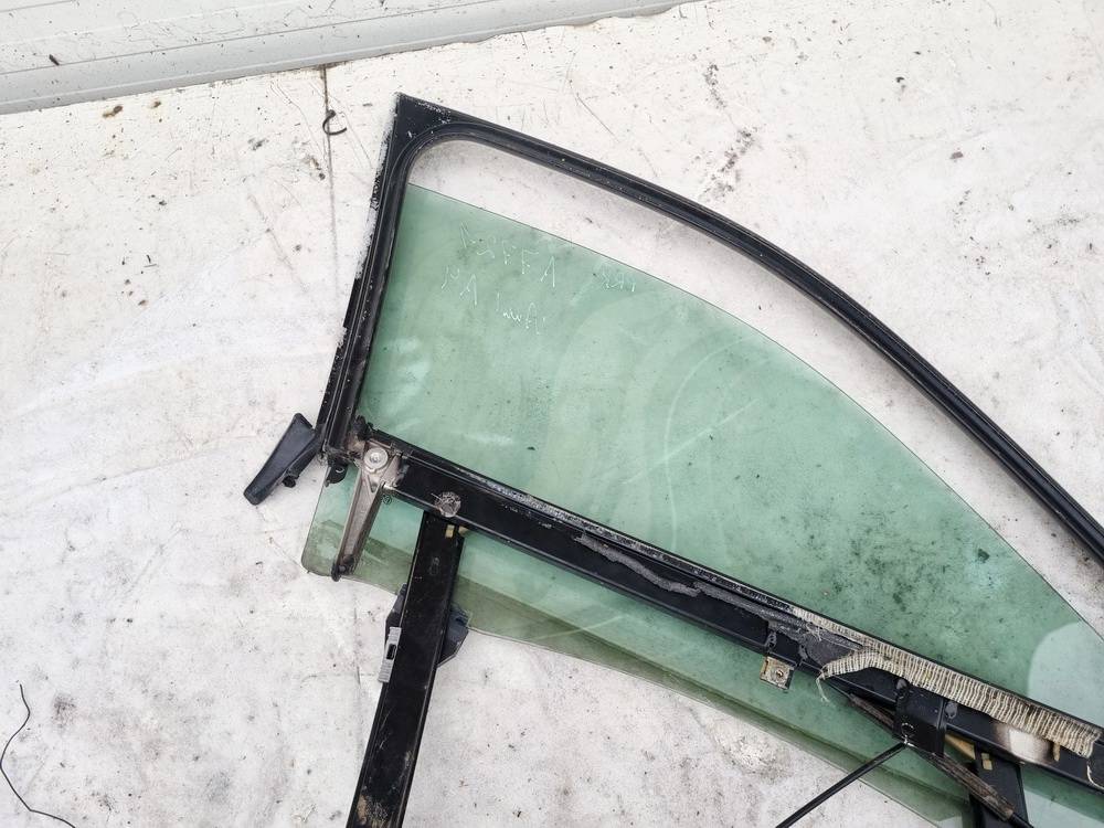 8E0837629 Audi A4 2002 Ościeżnica drzwi - PRZEDNIE LEWE