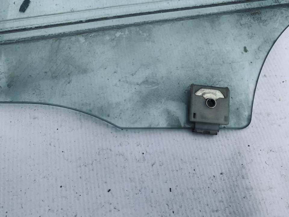Mazda 3 2006 Door-Drop Glass - REAR LEFT - Thumbnail 2