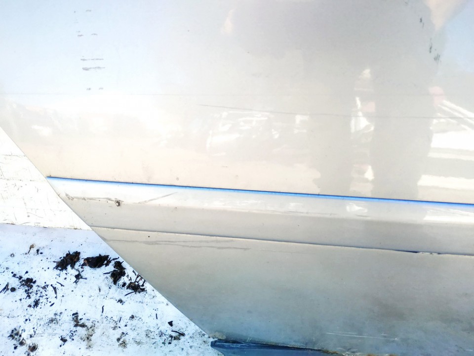 Audi A6 2001 Listón embellecedor de la puerta delantera (moldura) - TRASERO DERECHO - Thumbnail 2