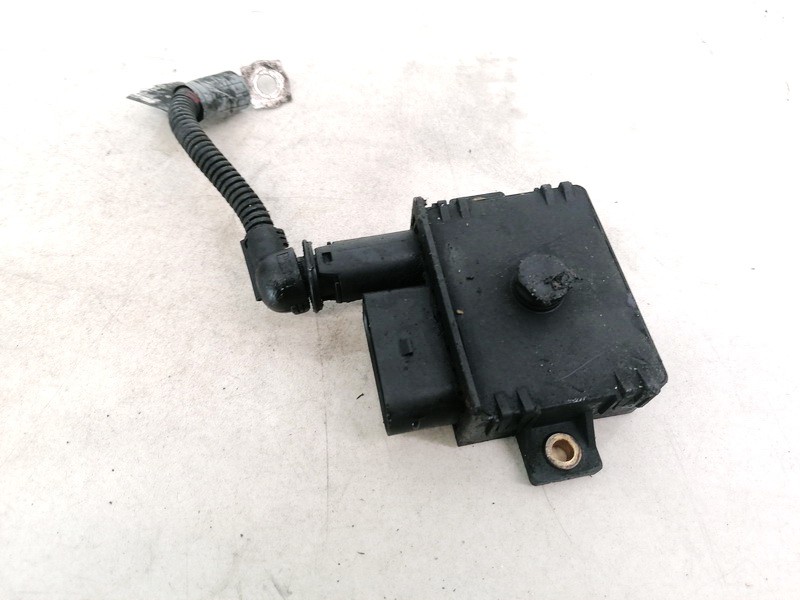 778682103 000016362 Glow plug relay BMW 3Series 1999 EIS01475280