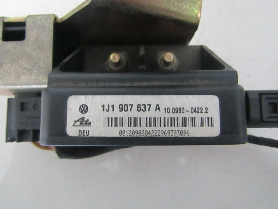 1J1907637A Audi A6 1999 Esp Accelerator Sensor (ESP Control Unit)
