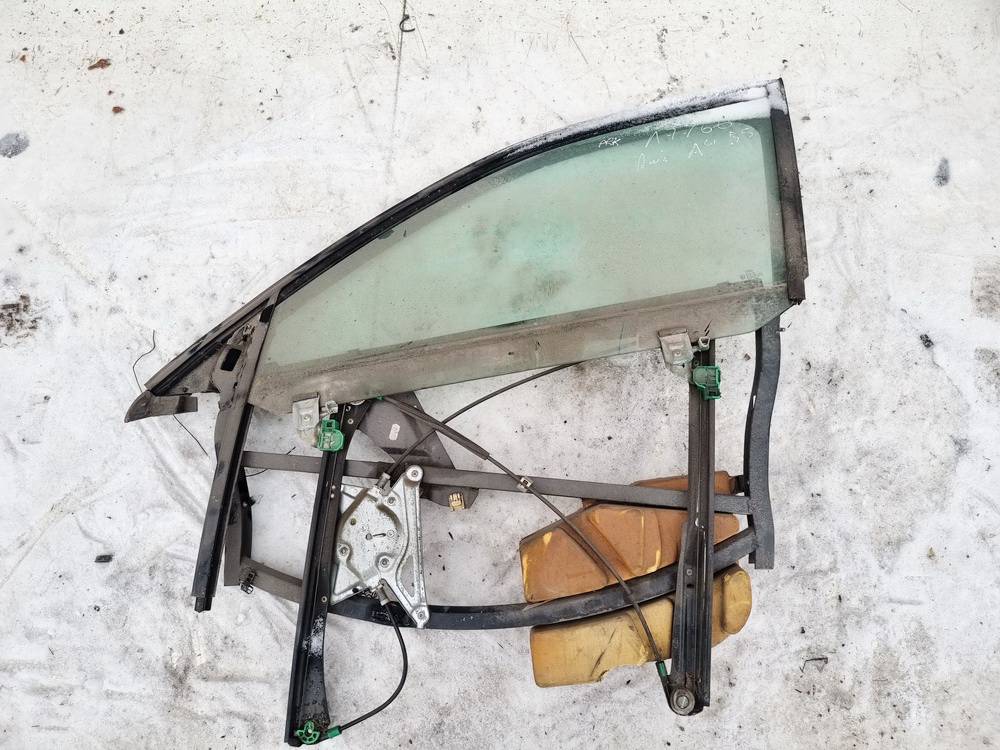 8D0837753 Audi A4 1995 Duru remas P.K.