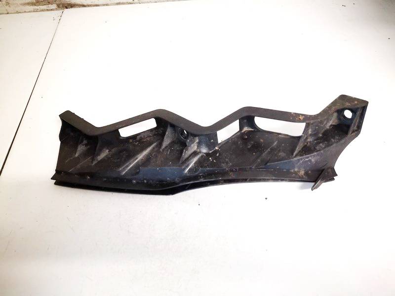 3C0807890 Volkswagen Passat 2006 Stoßstangenhalter Vorne Rechts