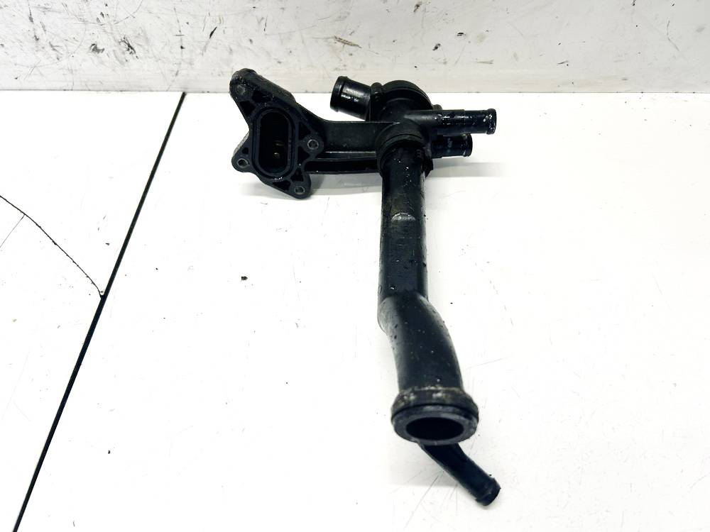 03C12111B Skoda Fabia 2006 Крышка термостата - Thumbnail 3