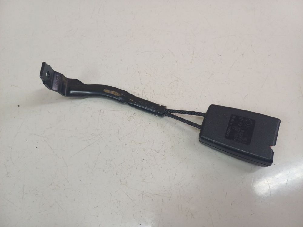 18112008 Toyota Yaris 2006 Seat belt holder (Seat belt Buckle) - FRONT RIGHT - Thumbnail 3