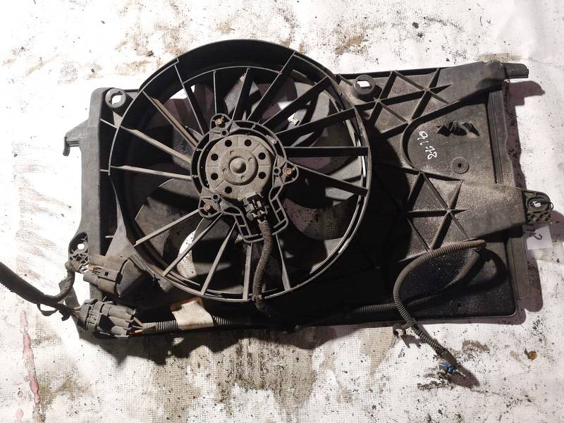 8240391 Opel Meriva 2004 Diffuser, Radiator Fan