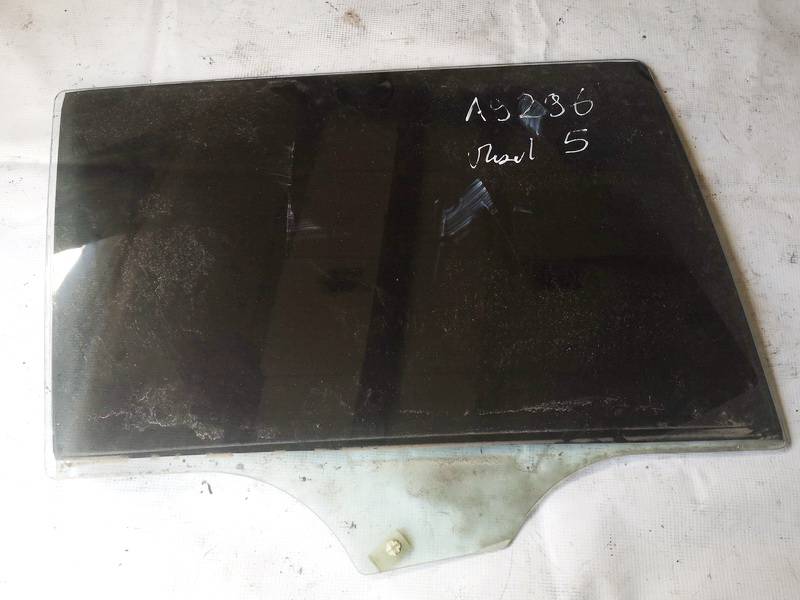 Mazda 5 2005 Duru stiklas G.D.