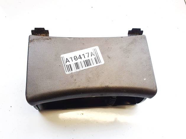 308300100T Volkswagen Passat 1998 cendrier