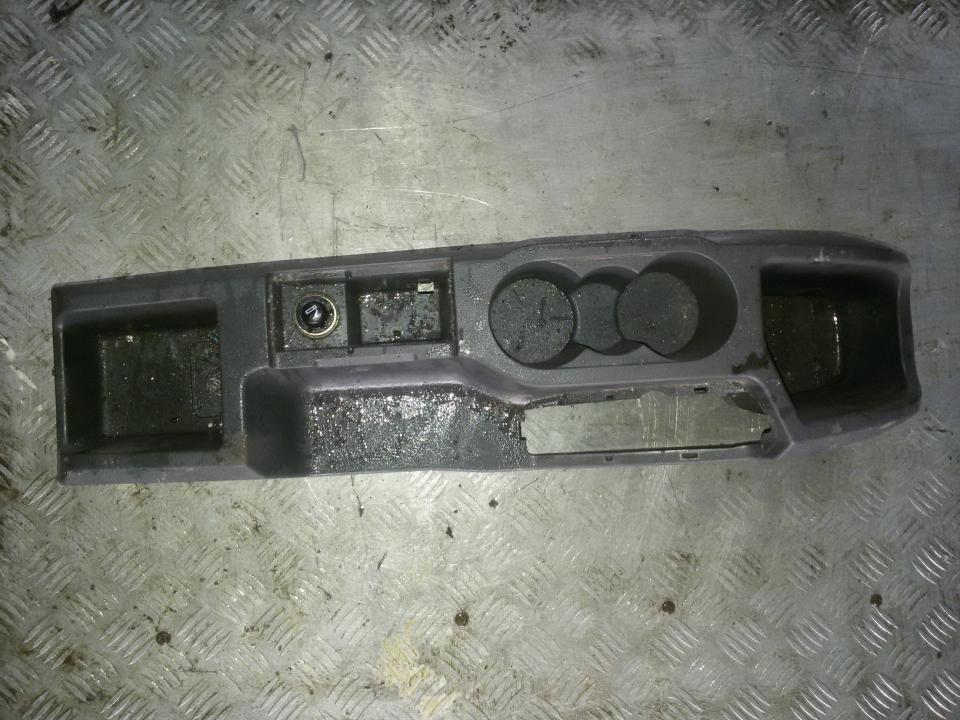 3M5XR04584BHW Ford C-MAX 2004 Interior trim