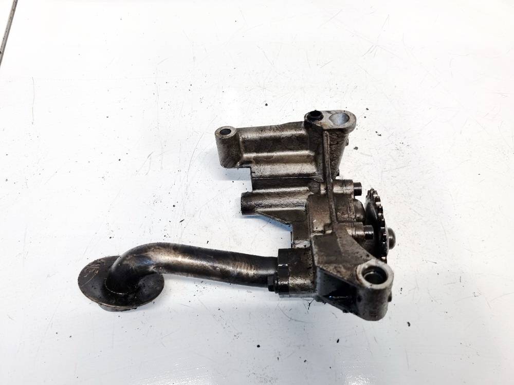 038115121A Skoda Octavia 2006 Ölpumpe - Thumbnail 3