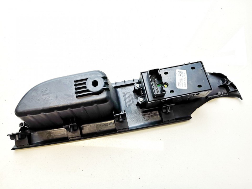 93570A2800 Kia Ceed 2014 Loga vadības poga (loga pacēlāja pogas) - Thumbnail 2