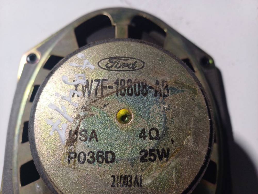 XW7E18808AB Ford Focus 2004 Speaker (audio) - Thumbnail 3