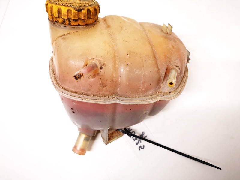 90499809 Opel Vectra 1996 Jäähdytysnesteen paisuntasäiliö - Thumbnail 2