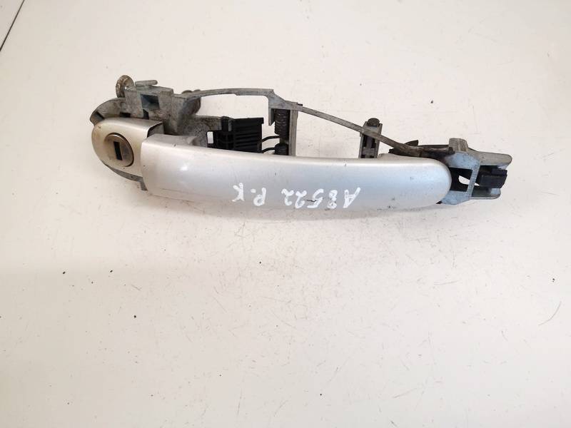 1U0837885B Skoda Octavia 2007 Door Handle Exterior - FRONT LEFT