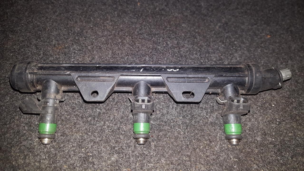 03E133320A Volkswagen Polo 2003 Fuel injector rail (injectors)(Fuel distributor)