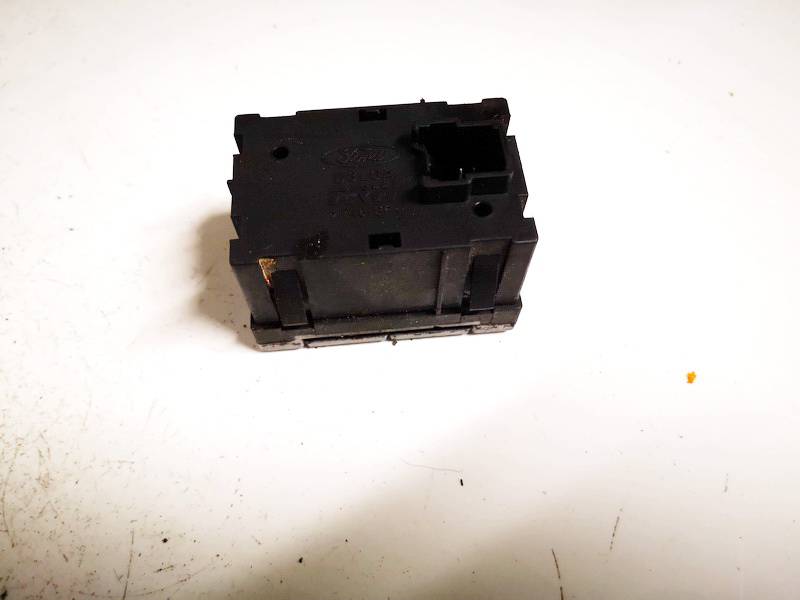 6M2T19K314AB Ford S-Max 2006 Sedyniu sildymo mygtukas - Thumbnail 2