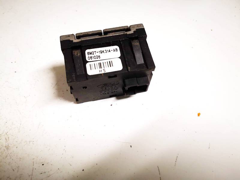 6M2T19K314AB Ford S-Max 2006 Sedyniu sildymo mygtukas - Thumbnail 3