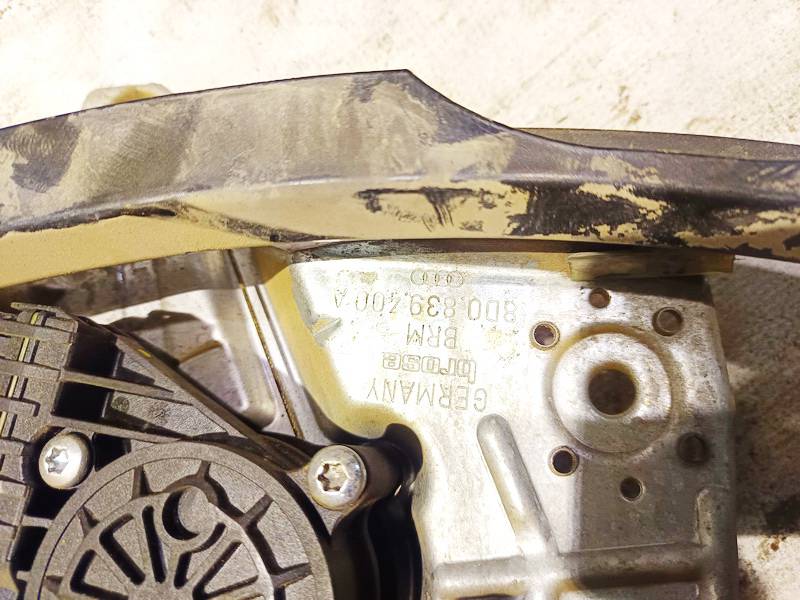 8D0839400A Audi A4 2000 Door window frame - REAR RIGHT - Thumbnail 3