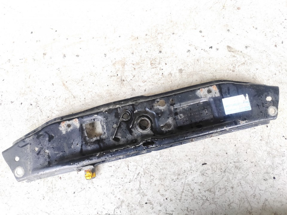 AV4K13BRE Opel Zafira 2006 Other car part