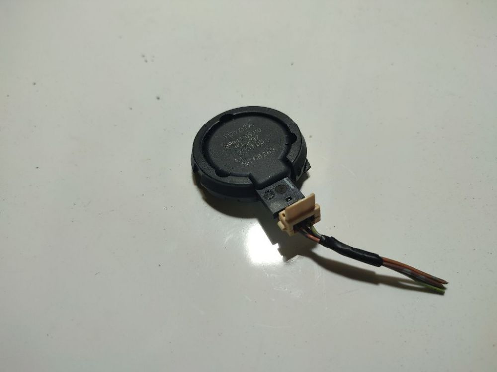 8994105010 Toyota Avensis 2006 - PRZEDNIE