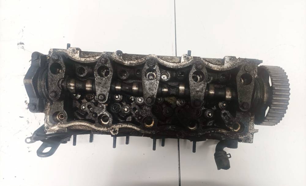 L0350046L Hyundai Elantra 2001 Engine Head