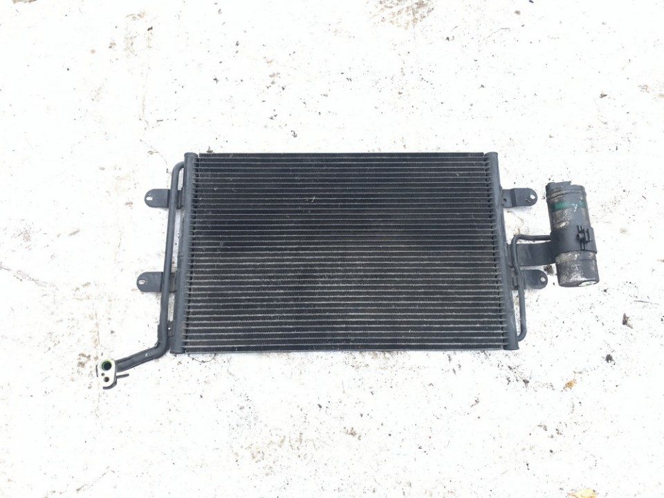 1J0820411D Volkswagen Golf 2000 Air Conditioning Condenser