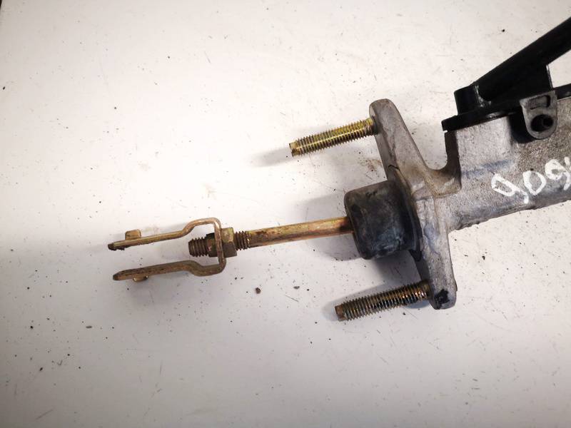 Toyota Yaris 1999 Master clutch cylinder - Thumbnail 2
