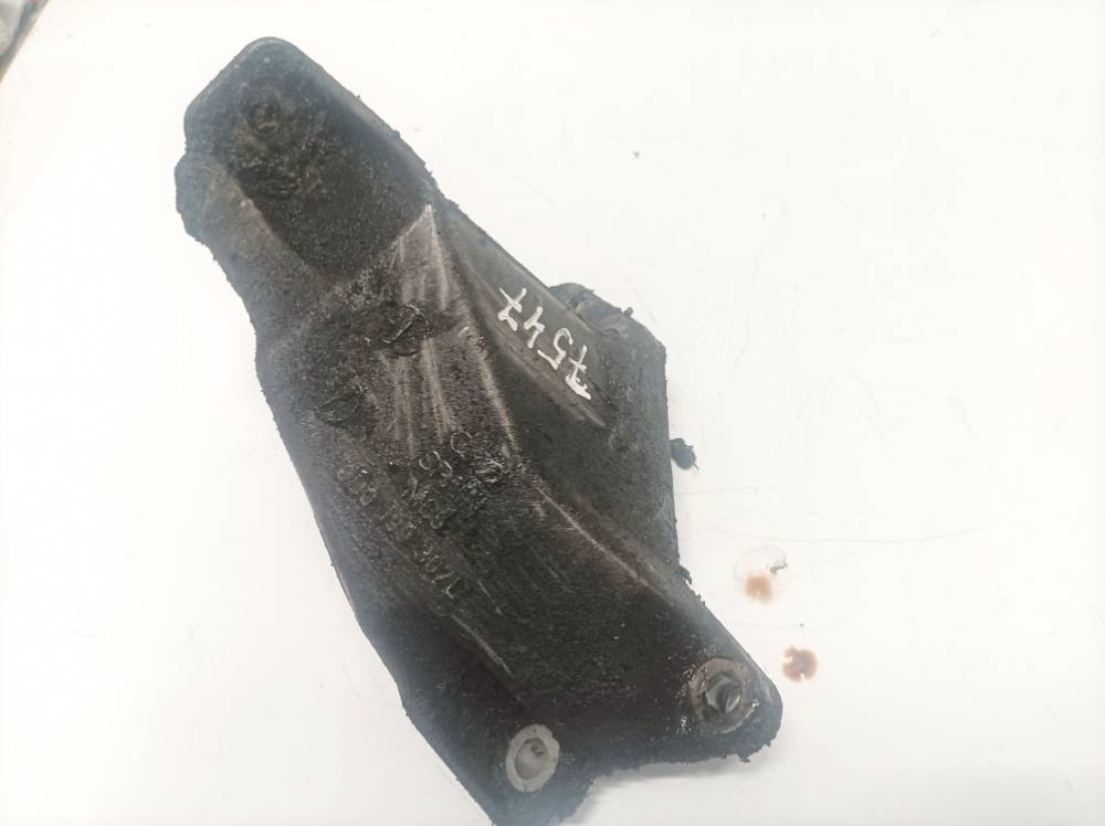 8D0199307L Volkswagen Passat 1997 Variklio kronsteinas ir Greiciu dezes kronsteinas - Thumbnail 3