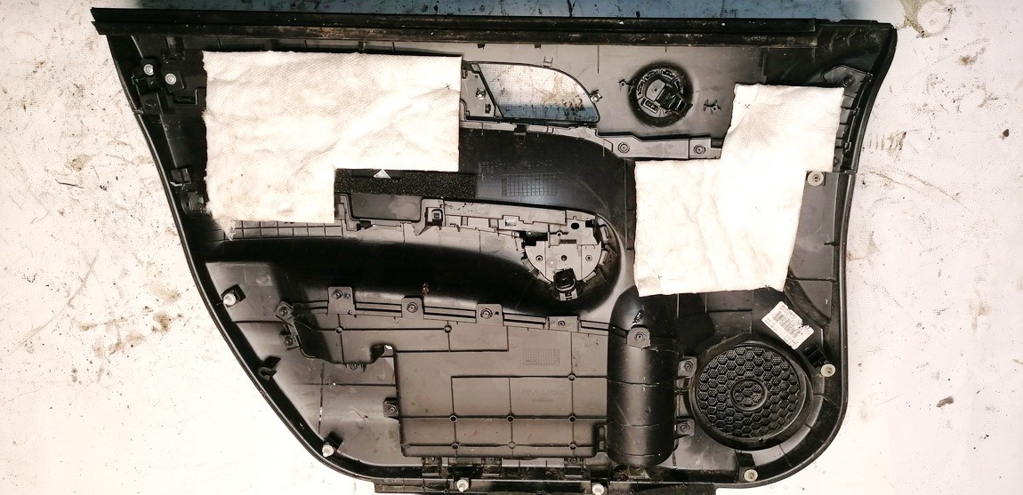 83500SWWA Honda CR-V 2007 Door Panel - FRONT RIGHT - Thumbnail 2