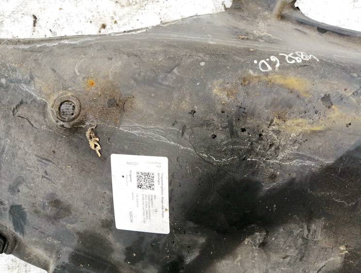 Kia Sportage 2007 Plastic Inner Fender - REAR RIGHT - Thumbnail 3