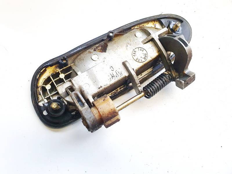 Mazda 626 1998 Zewnętrzna klamka drzwi - TYLNE PRAWE - Thumbnail 3