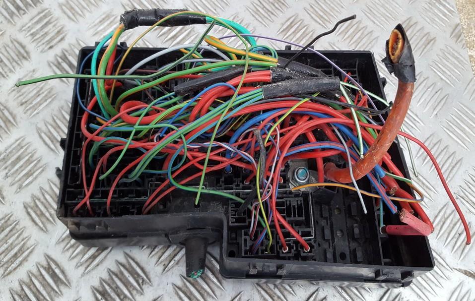 3M5T14A067BC Ford Focus 2007 Fuse box