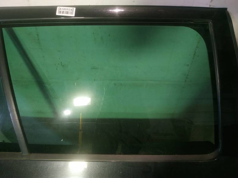 AS2 Skoda Octavia 2009 Oven lasi - TAKANA OIKEALLA - Thumbnail 3