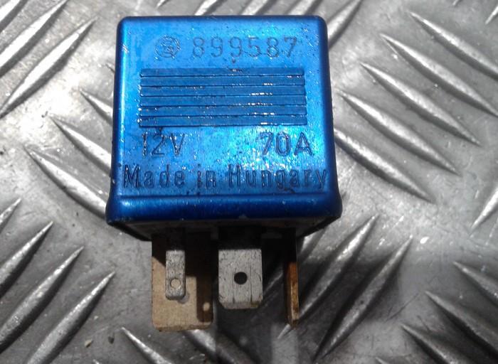 8A0951253 Glow plug relay Audi A4 1996 1.9L EIS00315328 Used Auto