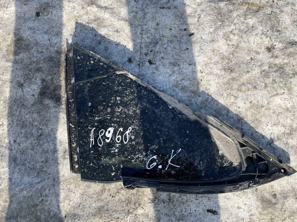 M2H4AS2 Tesla Model S 2014 Corner quarter window glass - REAR LEFT